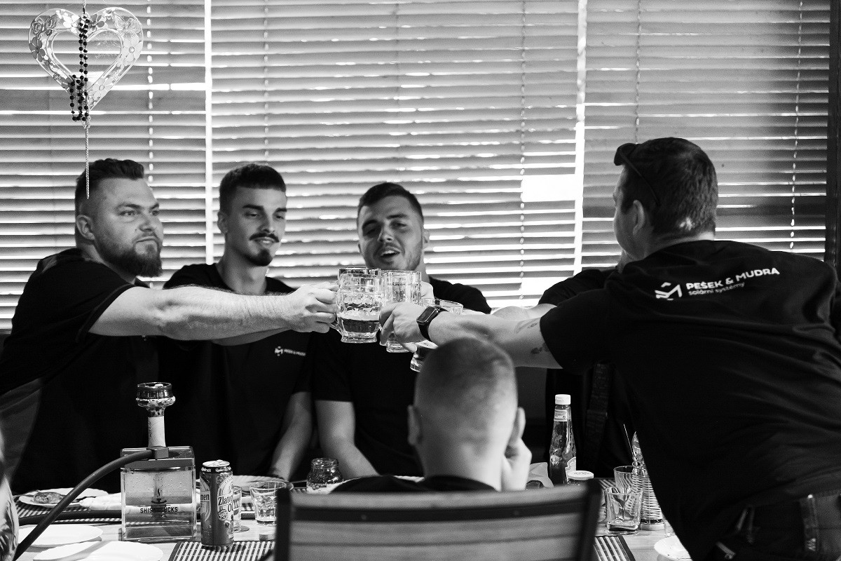 Pečujeme o&nbsp;vztahy ve&nbsp;firmě - Pešek&Mudra