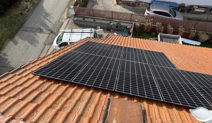 Realizace fotovoltaiky: RD Chaloupky