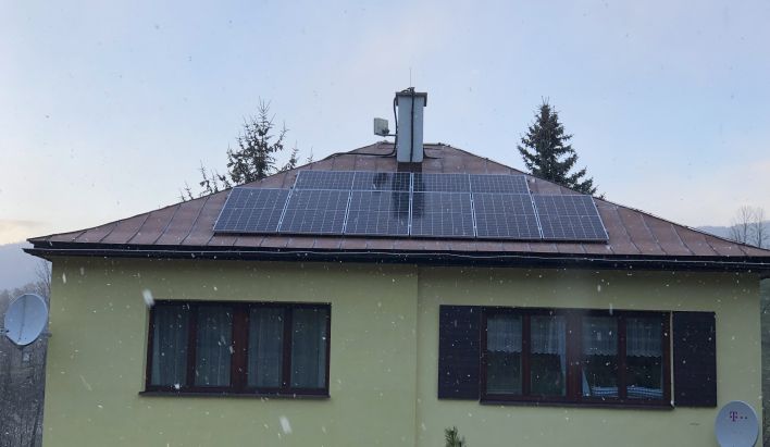 Realizace fotovoltaiky: RD Rokytno