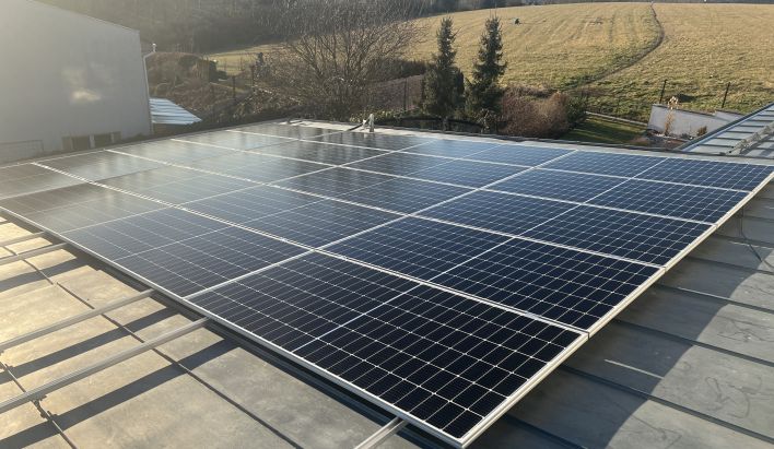 Realizace fotovoltaiky: RD Červený Hrádek 